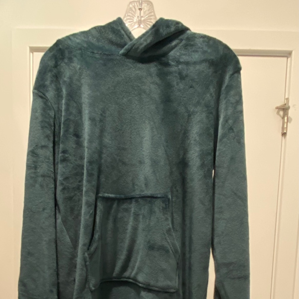 32 Degrees Blanket Hoodie